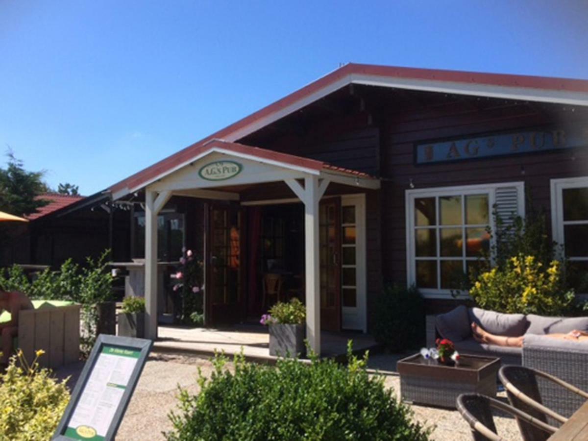 Chalet Zilt Ameland ฮอลลุม ภายนอก รูปภาพ