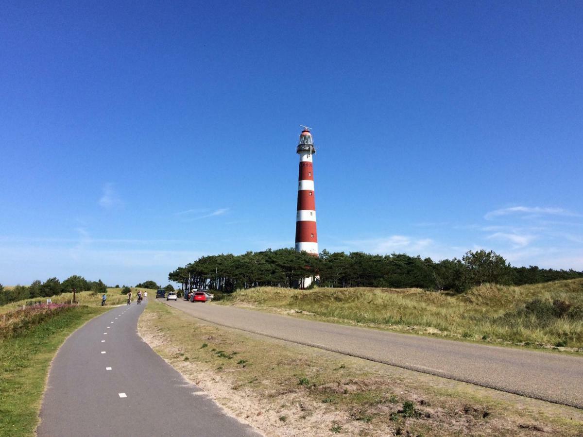 Chalet Zilt Ameland ฮอลลุม ภายนอก รูปภาพ